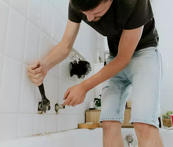 Affordable Bathtub Faucet Replacement in La Mesa: Choose Experienced Local Technicians